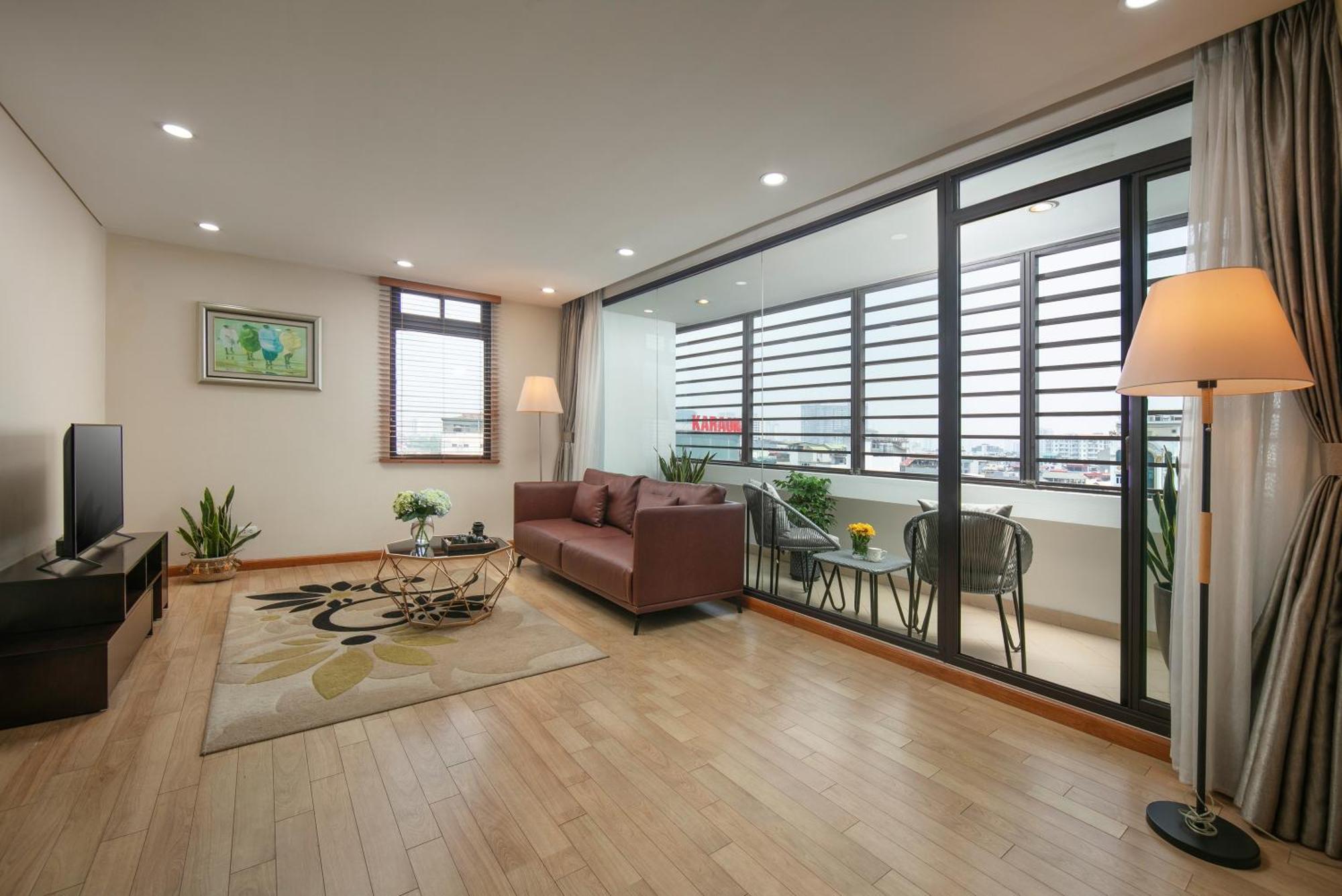 Hb Serviced Apartment - 121B Quan Hoa Ханой Экстерьер фото