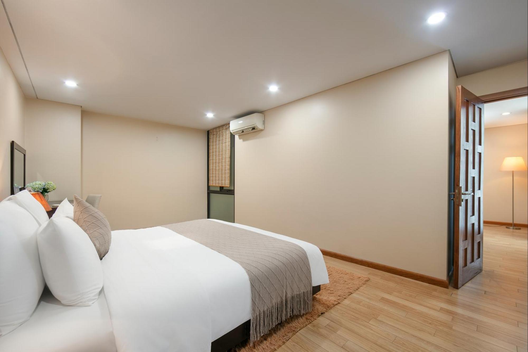 Hb Serviced Apartment - 121B Quan Hoa Ханой Экстерьер фото